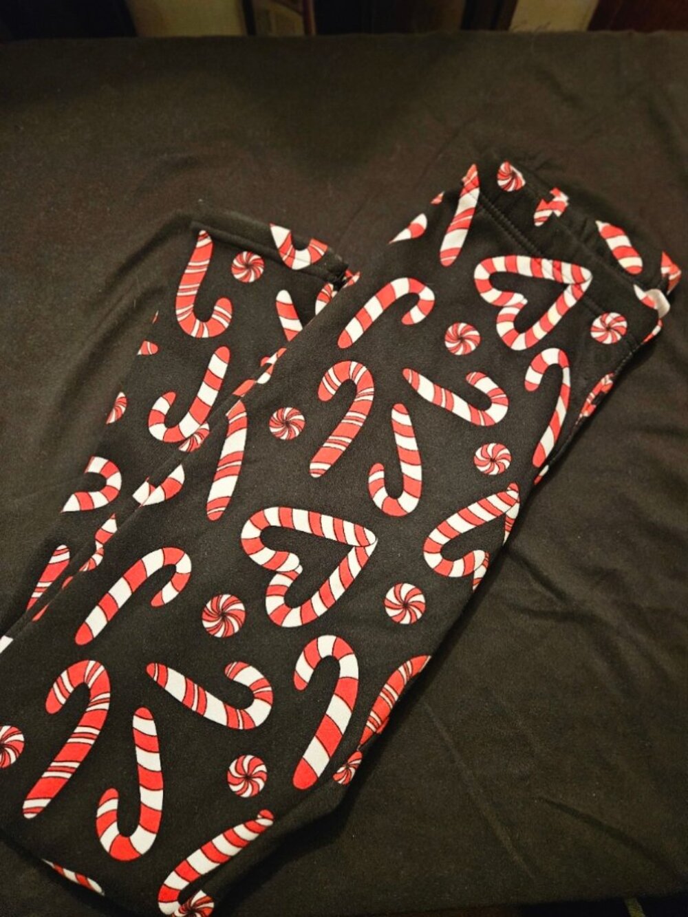 Candy Cane Print Leggings Black Red White